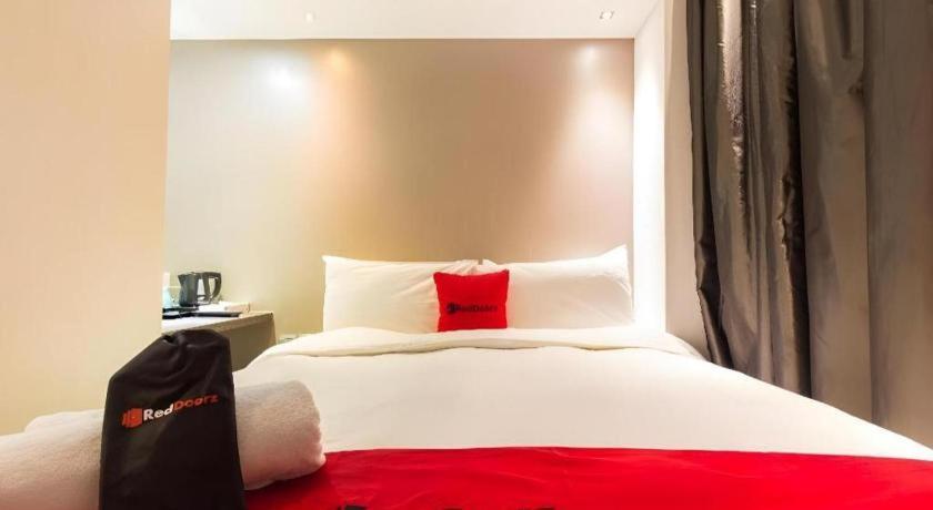 Reddoorz Hotel Plus @ Little India 싱가포르 외부 사진
