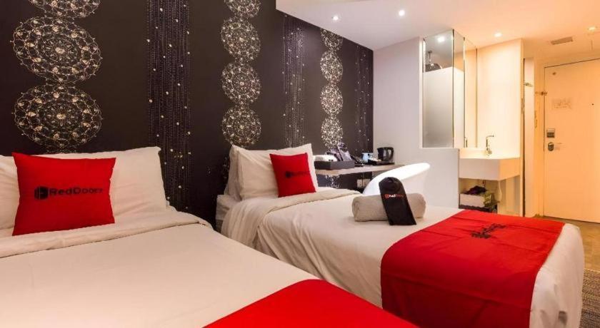 Reddoorz Hotel Plus @ Little India 싱가포르 외부 사진