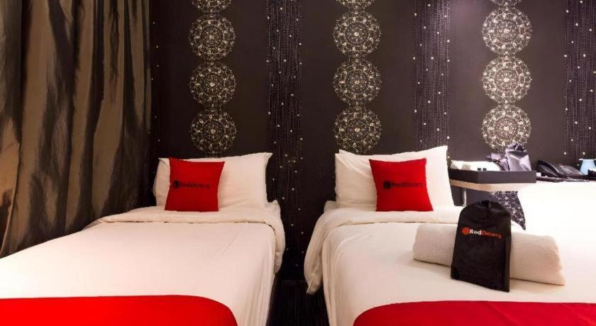 Reddoorz Hotel Plus @ Little India 싱가포르 외부 사진